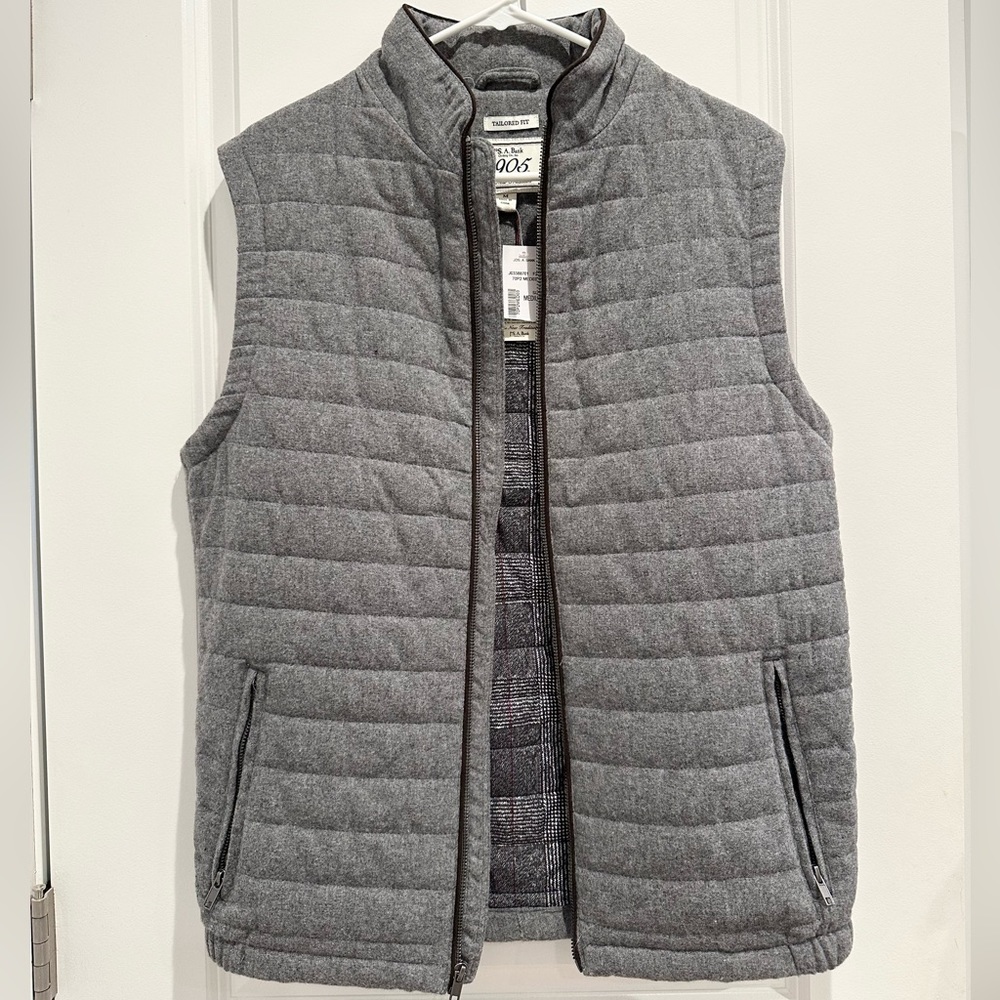 NWT Jos A Bank Vest